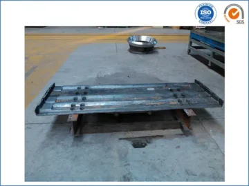 AF10 Apron Feeder Pans