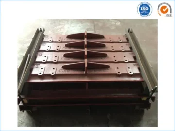 D6 Apron Feeder Pans